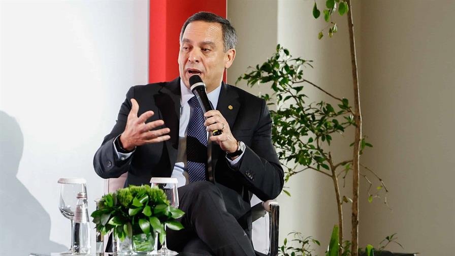 Molina exhorta a empresarios a confiar en RD: “Aquí hay reglas claras y jueces independientes”