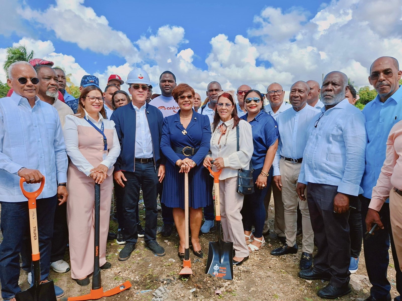 Infraestructura Escolar e INAIPI dejan iniciado construcción de nuevo CAIPI en Boca Chica con inversión de más de RD$ 85 millones