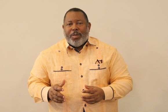 Pequeños comerciantes advierten: “Si el Gobierno sigue favoreciendo a las grandes cadenas de supermercados, vamos a desaparecer”