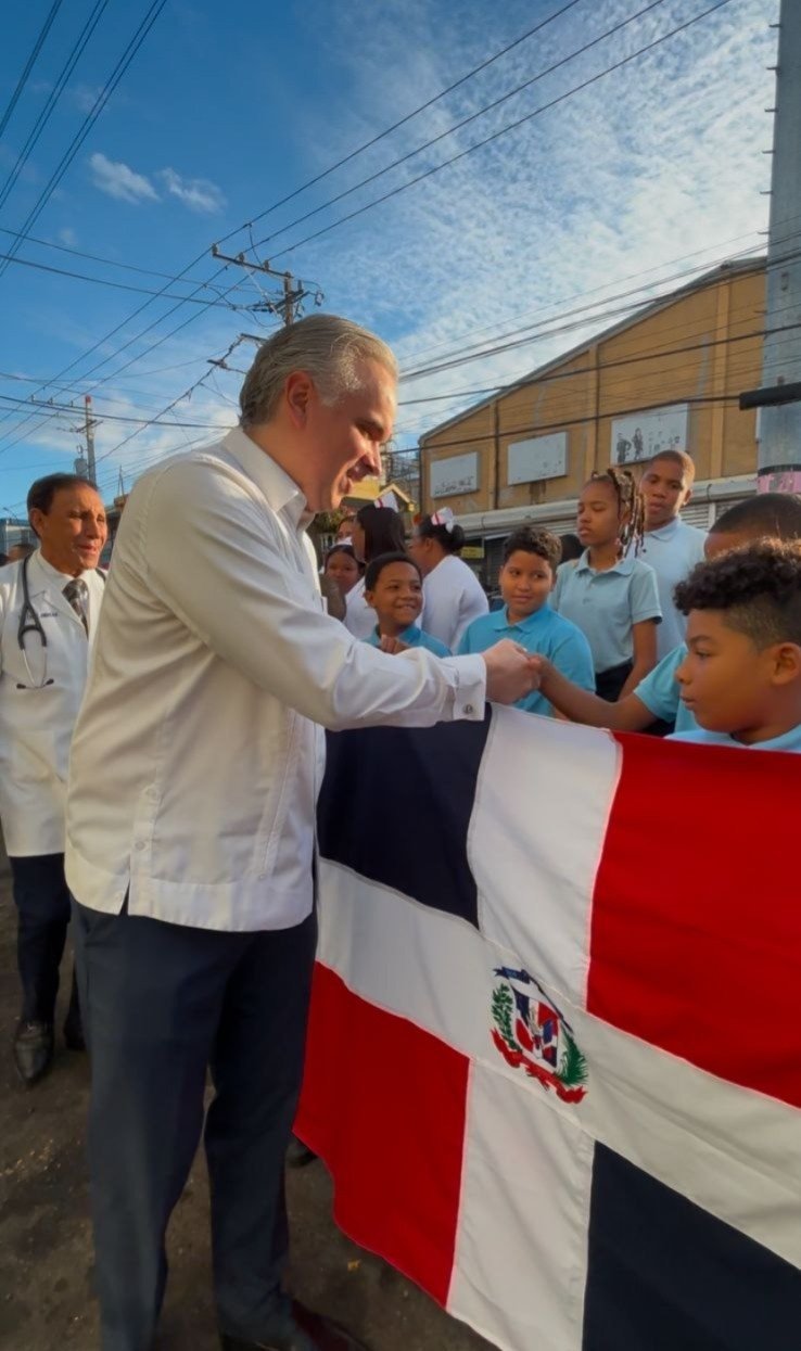 Ministro De Camps destaca inversión en capacitación docente, apoyo a las familias y fortalecimiento de la educación técnico-profesional