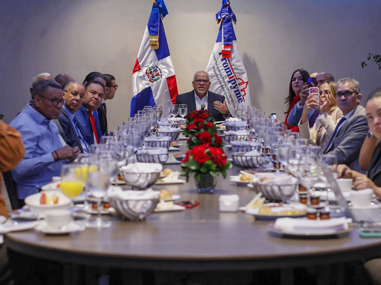 PROMIPYME CANALIZO R$D14.874 MILLONES EN FINANCIAMIENTO DIRECTO A MIPYMES