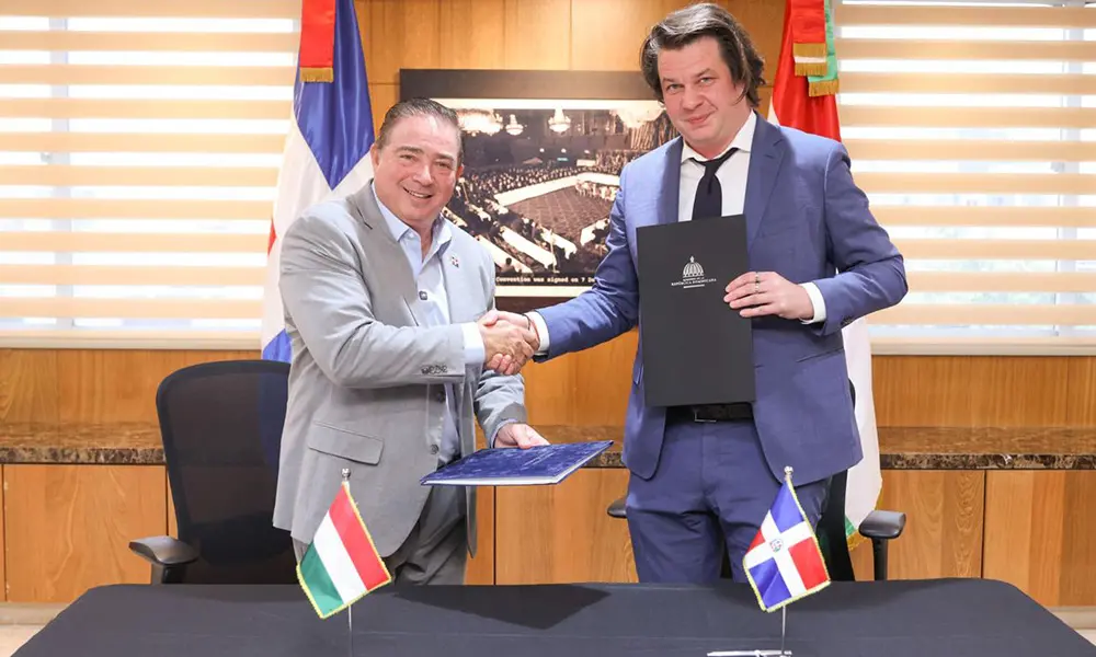 República Dominicana y Hungría avanzan acuerdo para fortalecer conexiones aéreas