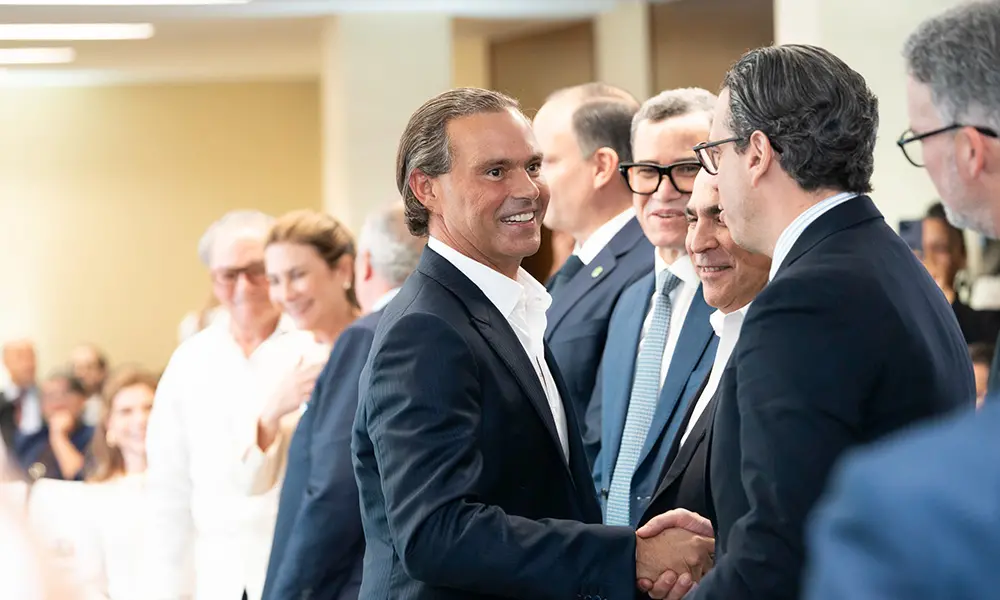 Juan Tomás Díaz asume presidencia de AIEHaina y Región Sur