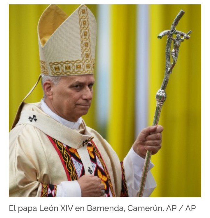 Papa León XIV afirma que «unos pocos tiranos destruyen el mundo» durante visita a Camerún