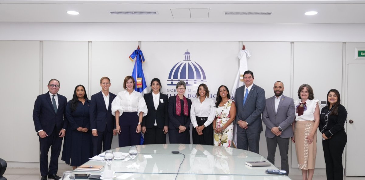 Alemania explora nuevas inversiones energéticas en RD