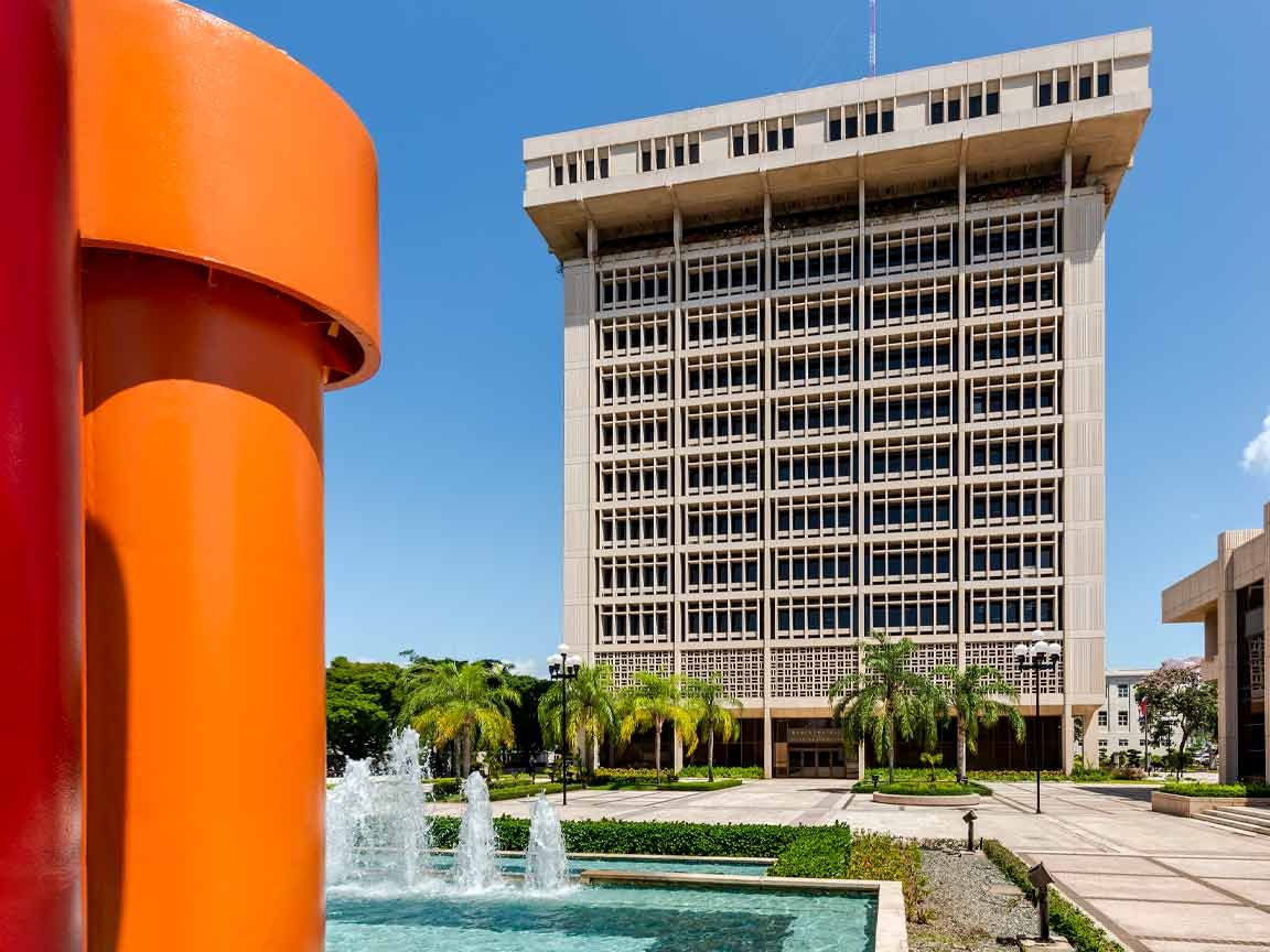Banco Central aplaza retiro de RD$46 mil millones de liquidez