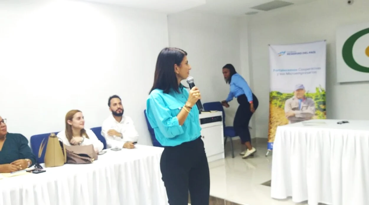 Falta de títulos y formación técnica amenazan desarrollo turístico de Pedernales