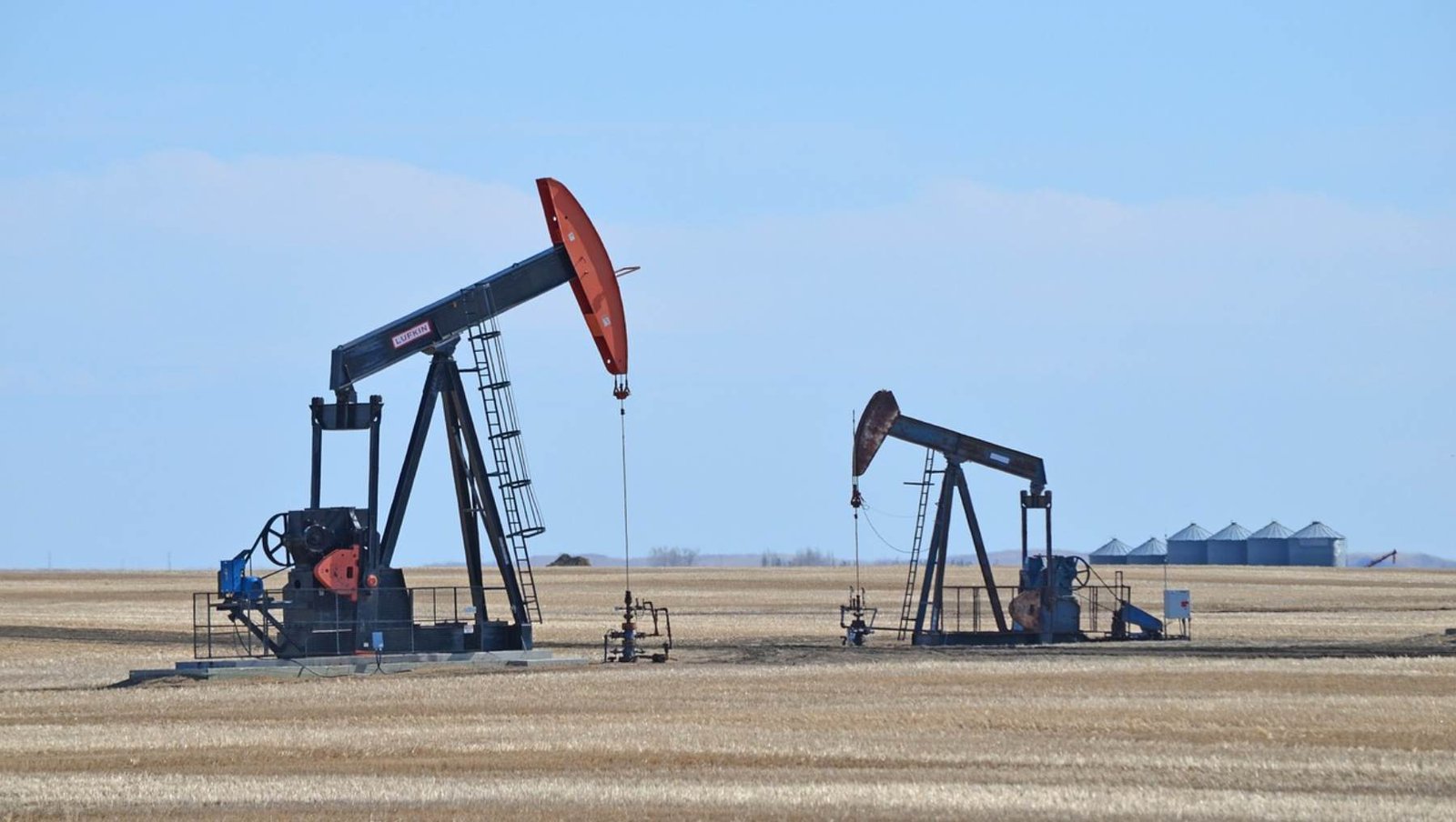Petróleo de Texas cae a US$100.4 tras recorte de previsión de demanda de la OPEP