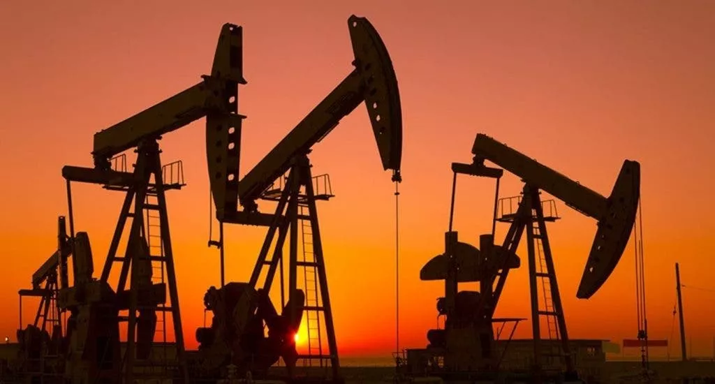 Petróleo supera los US$100 dólares por tensión entre EE.UU. e Irán