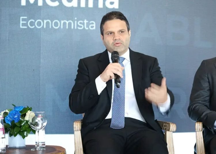 Turismo dominicano gana terreno por crisis en destinos competidores