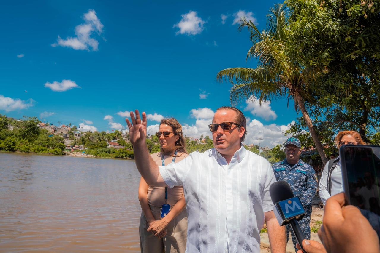 Gobierno invierte RD$409.5 millones para transformar margen oriental del río Ozama en Las Lilas