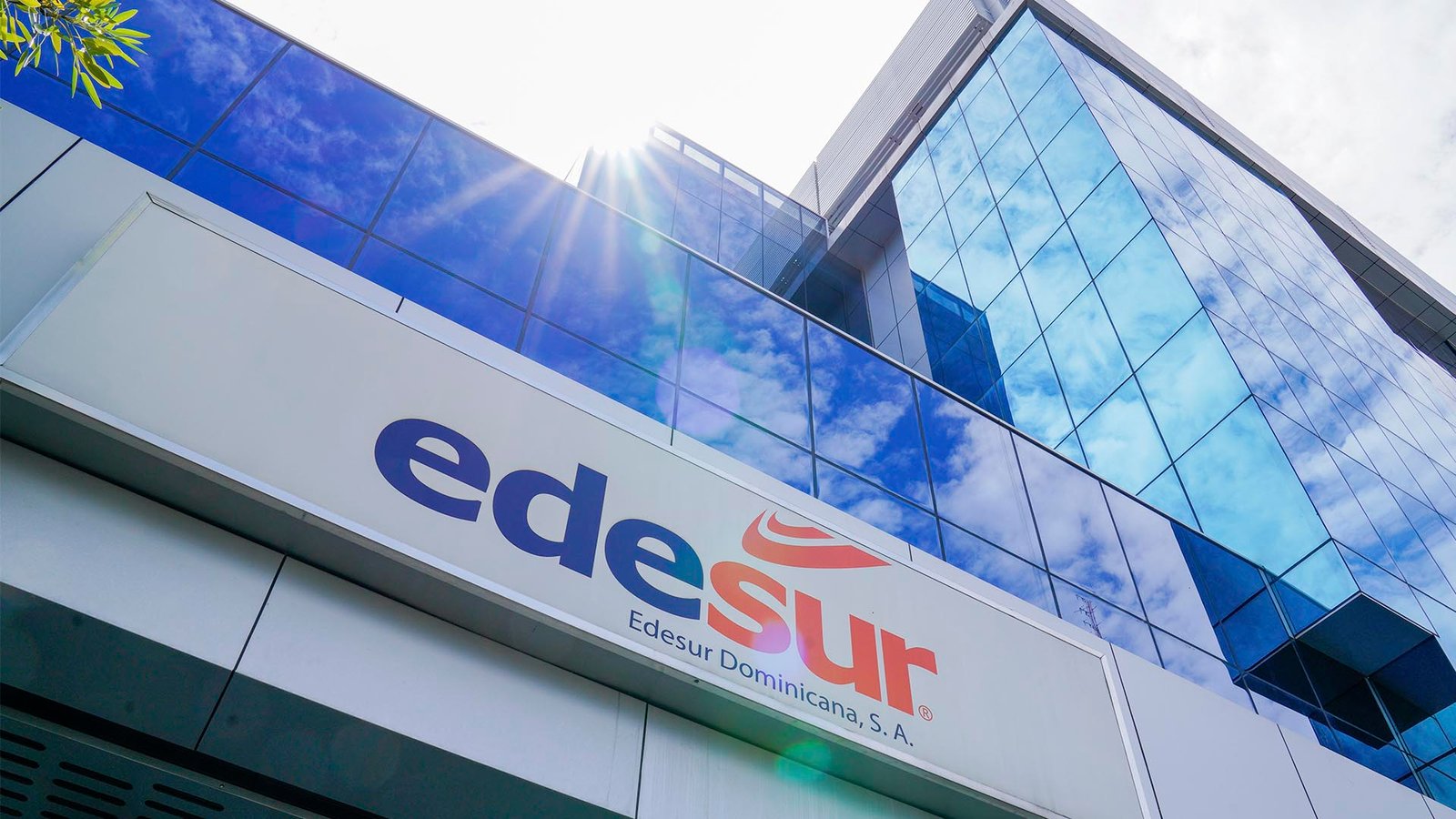 Edesur impulsará modernización eléctrica en Barahona con millonaria inversión