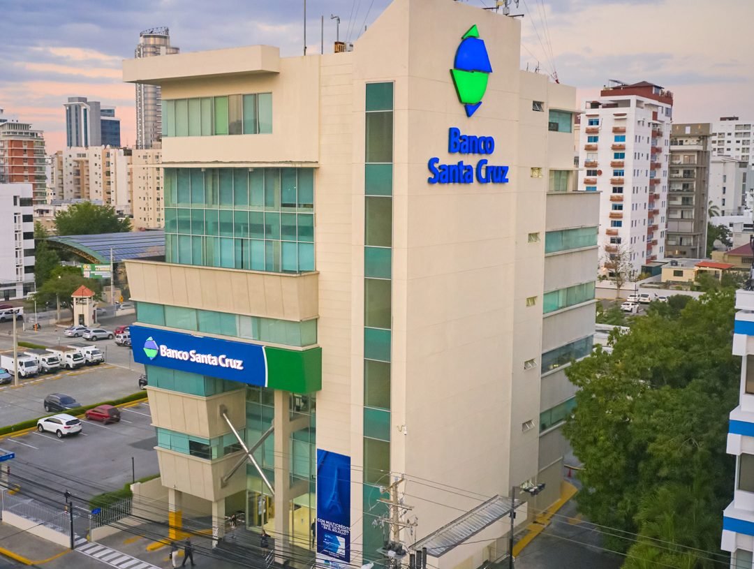 Banco San Cruz anuncia integración a programa de visa para impulsar el comercio