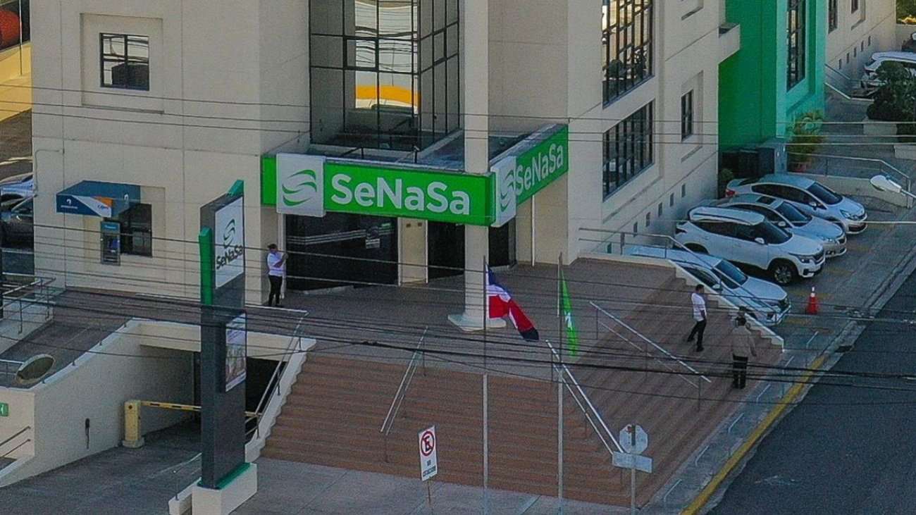 SeNaSa mejora sus finanzas y amplia cobertura de servicios