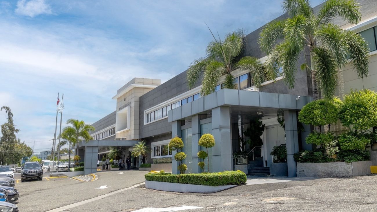 Ministerio de Hacienda aclara que Netflix y Spotify no pagarán nuevos impuestos con la ley 30-26