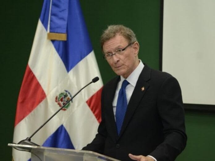 Canciller Roberto Álvarez representará a República Dominicana en la Asamblea General de la OEA en Panamá