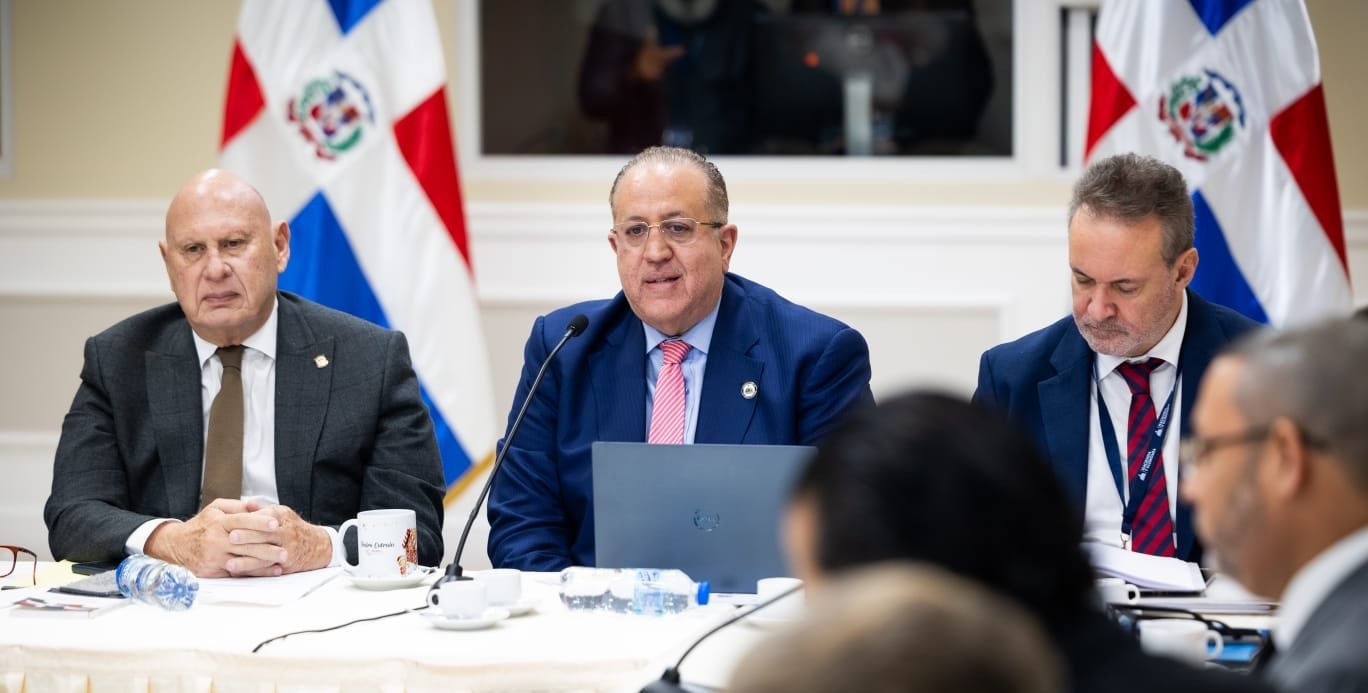 Magín Diaz asegura que el plan anticrisis cargara el peso fiscal sobre el 1% mas rico de la población