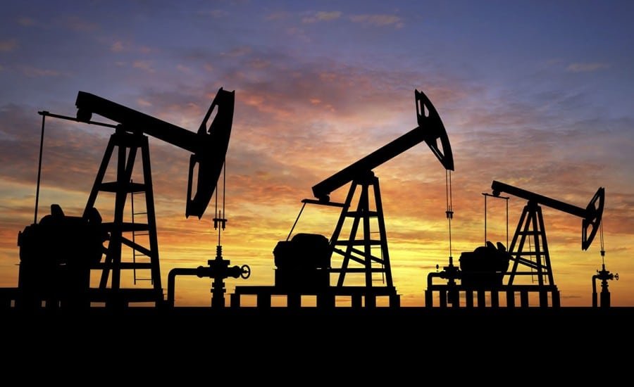 El petróleo de Texas sube a 2.7% tras ataque entre Estados Unidos e Irán