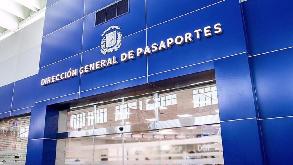 El pasaporte electrónico elimina el registro previo para pase automático por Migración