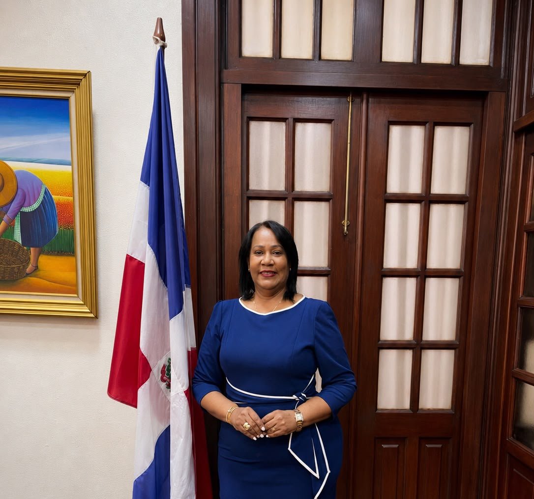 Abinader nombra a Kenia Guante en el Inaipi y a Josefa Castillo en el consulado de Miami