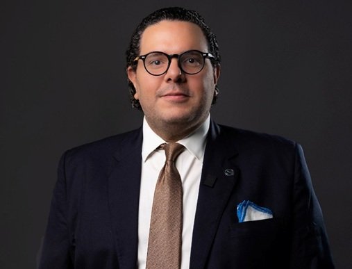 Designan a Víctor Livio Cedeño como superintendente Bancos