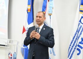Presidente del ICPARD llama a nuevos miembros a ejercer la profesión con ética y responsabilidad